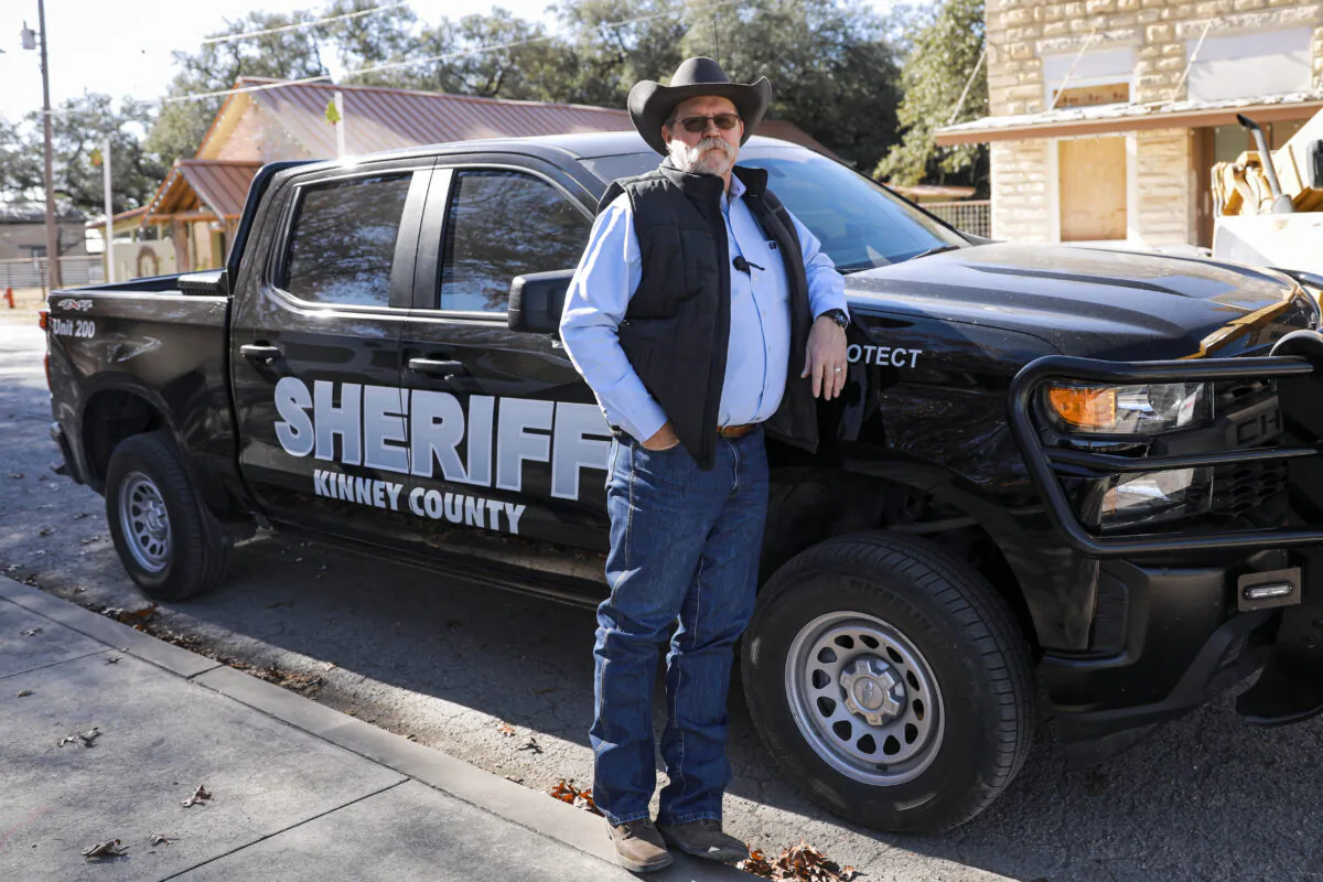 Kinney County Sheriff Brad Coe in Brackettville, Texas, on Jan. 18, 2022. (Charlotte Cuthbertson/The Epoch Times)
