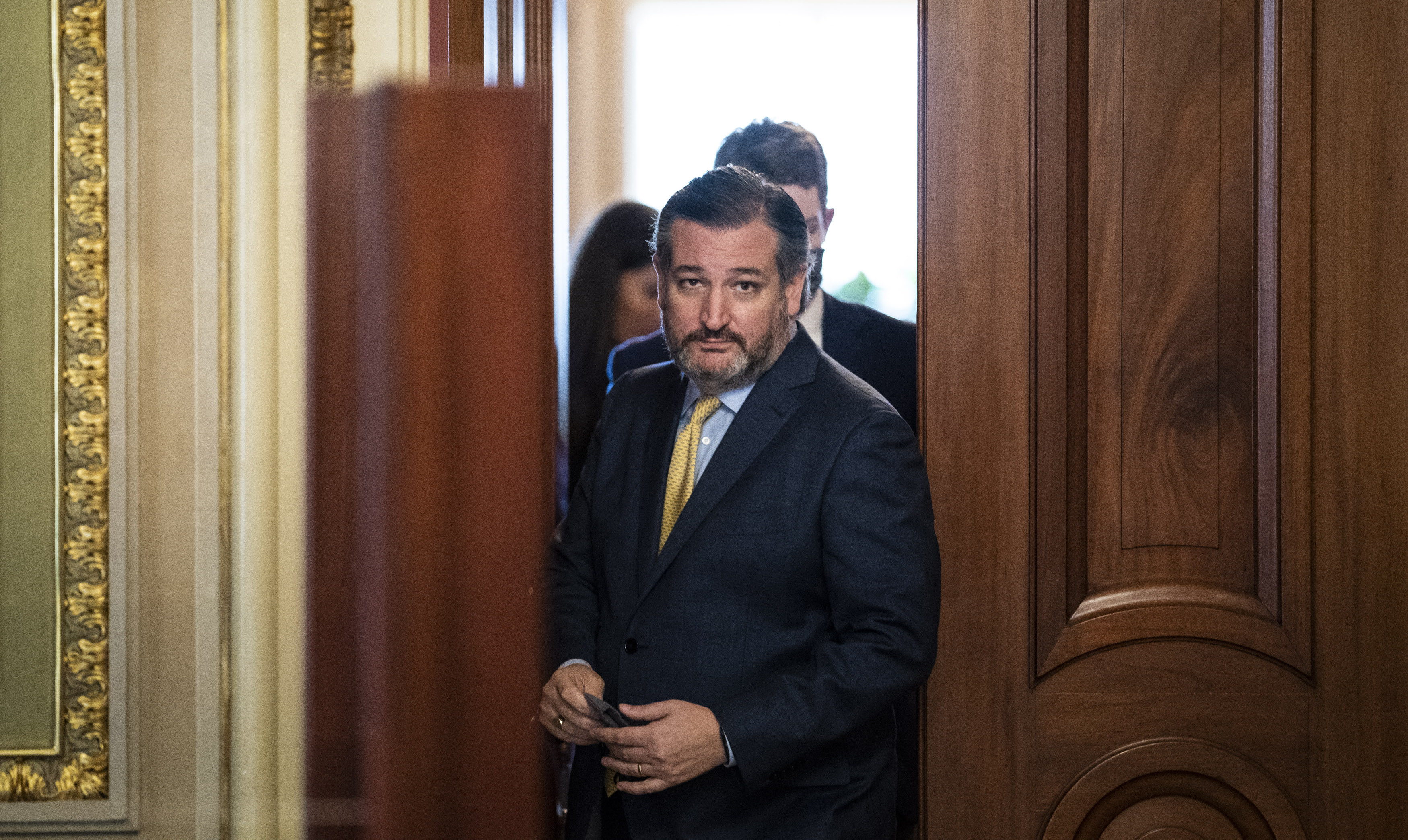 Supreme Court Receptive to Ted Cruz's Lawsuit Against Campaign Finance Rule - Vimarsana News