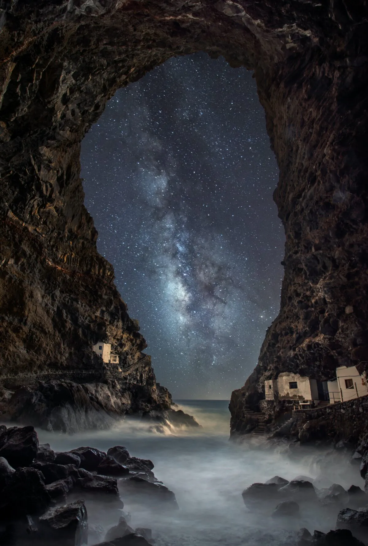 Stargazing in La Palma, Spain. Photo by Evgeni Tcherkasski via Unsplash