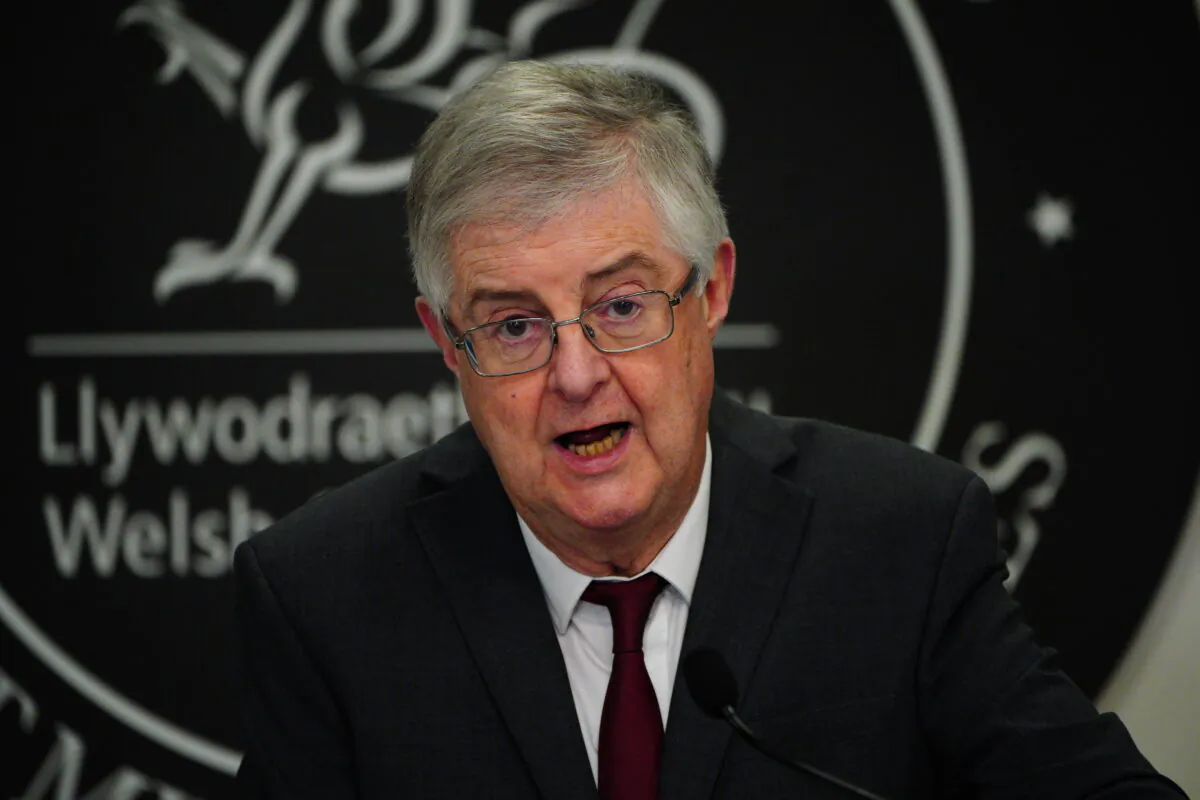 First Minister Mark Drakeford speaks during a Welsh government press conference in Cardiff, Wales, on Dec. 17, 2021. (Ben Birchall/PA)