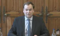 Senior Tory to Meet Police Over Alleged Blackmailing of Dissenting MPs by No 10
