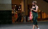 Australian Consumer Confidence for January Hits 30-year Low