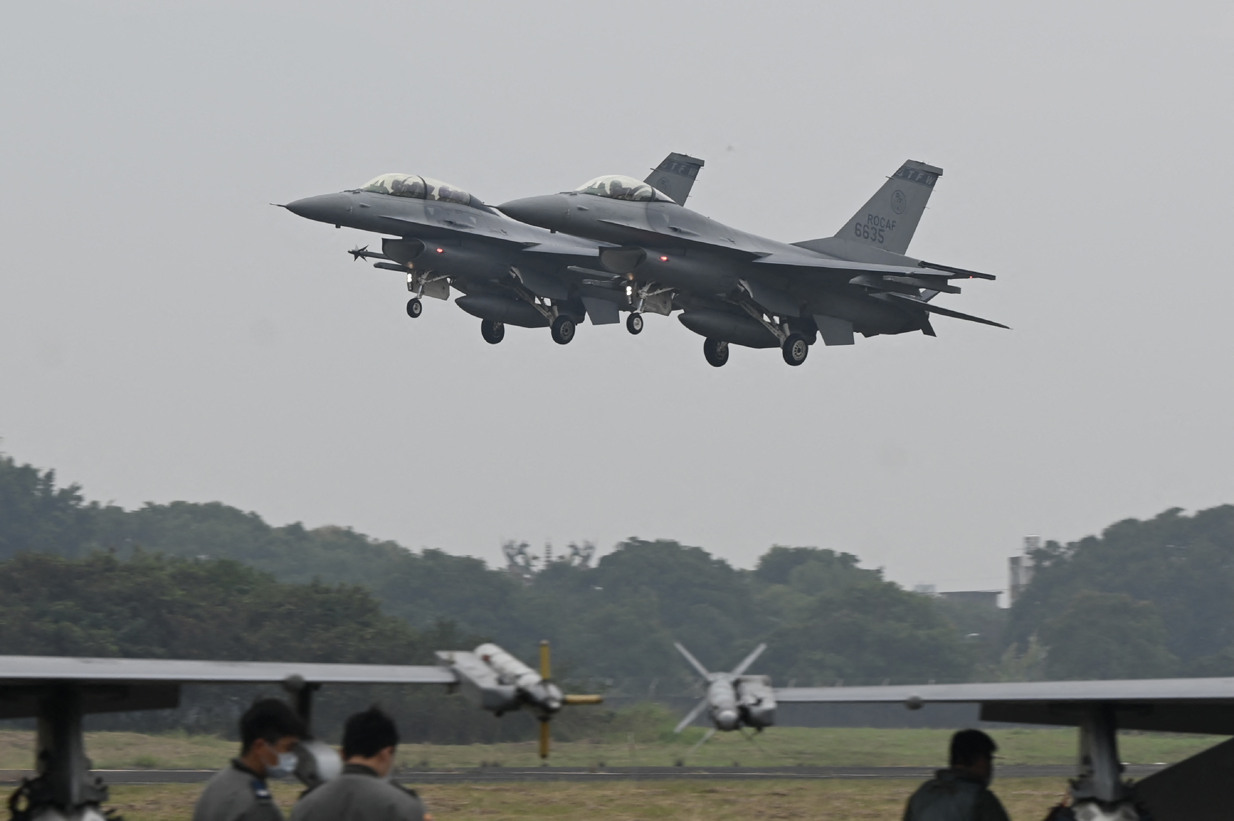 Taiwan Military Repels Chinese Incursion Over Median Line - Vimarsana News