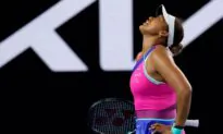 Anisimova Upsets Defending Champion Osaka at Australian Open