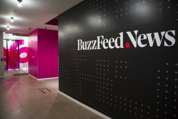 BuzzFeed logo