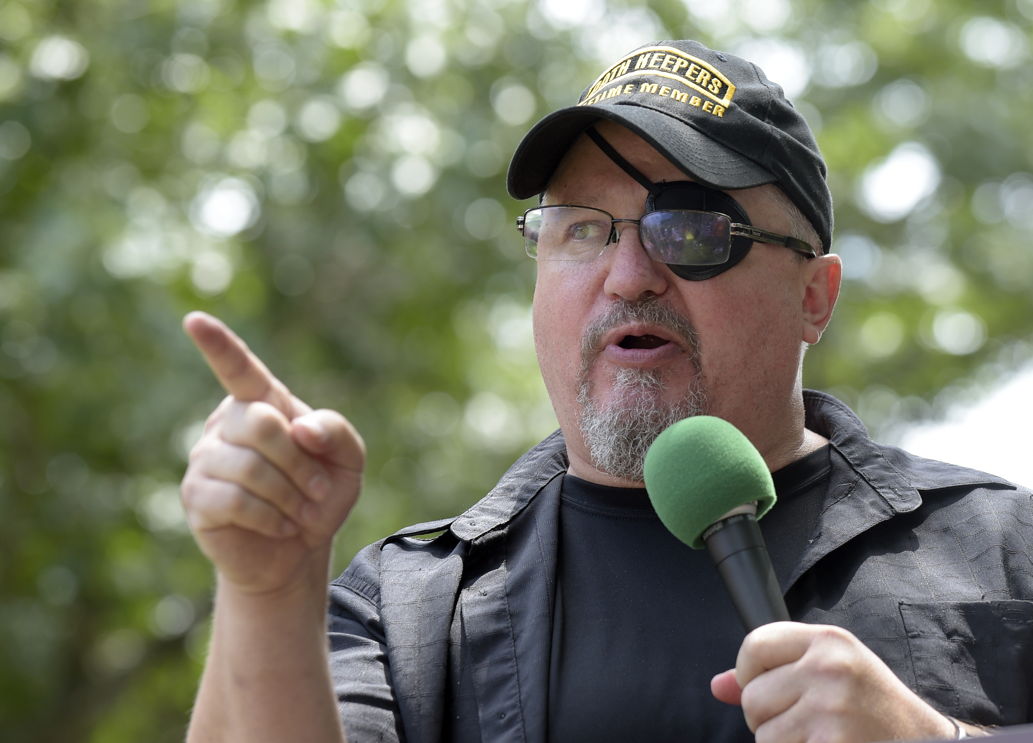 Oath Keepers Leader Stewart Rhodes Will Remain Jailed Until July Trial, DC Judge Rules - Vimarsana News