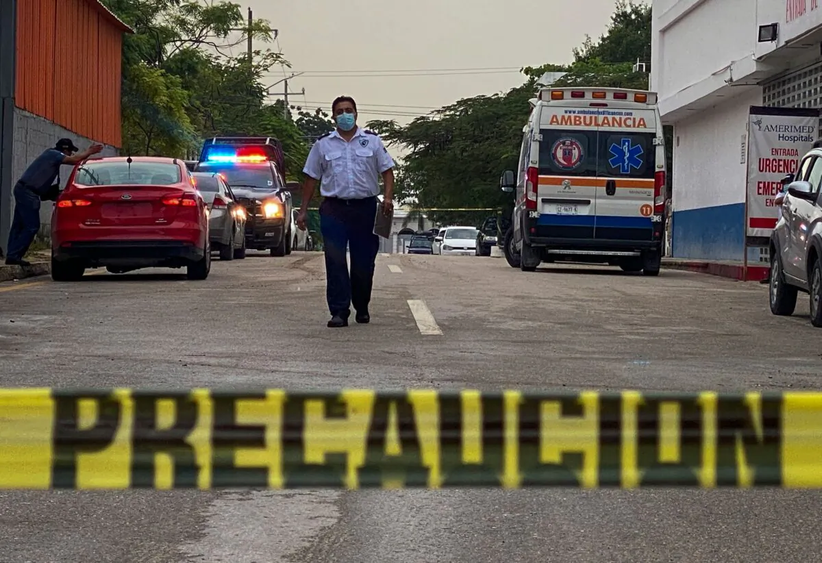 2 Canadians Killed, 1 Wounded in Mexico Resort Shooting