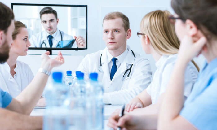 The doctors on TV face difficult diseases and have to be adaptable to help their patients recover. If only our public health officials could be so wise.(Photographee.eu/Shutterstock)