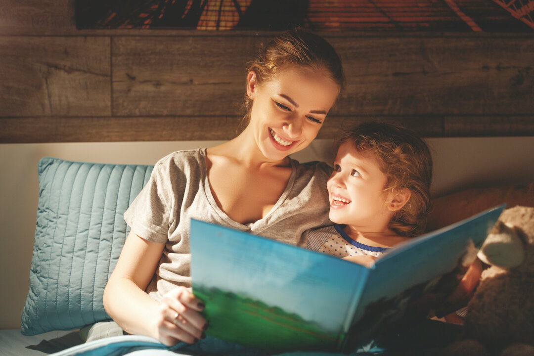 Researchers have found that having children at home is linked to improved mental health for their parents amid COVID-19 pandemic measures. (Evgeny Atamanenko/Shutterstock)