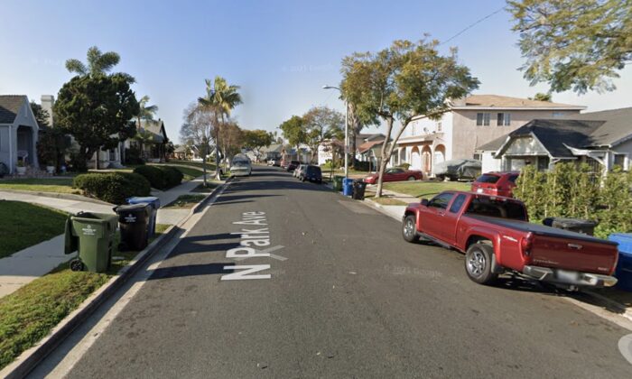 
The 1300 block of Park Avenue in Inglewood, Calif., in February 2020. Four people were killed and one was wounded when multiple shooters opened fire at a house party in this neighborhood early on Jan. 23, 2022. (Google Maps/Screenshot via The Epoch Times)