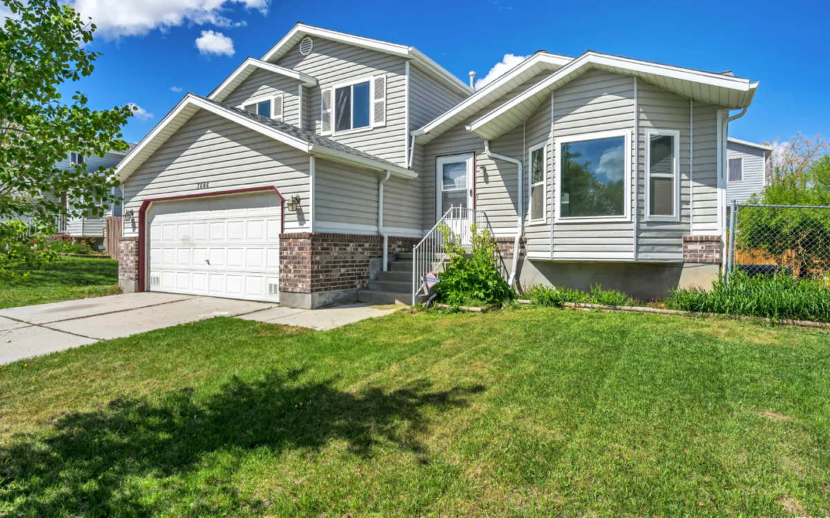 Magna, Utah single-family home listed at $374,000. (Courtesy of The Stern Team, Keller Williams, Salt Lake City) 