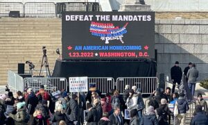 LIVE: ‘Defeat the Mandates’ March in Washington thumbnail