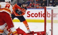 NHL Roundup: Oilers Turn Back Flames, End Skid at 7 Games