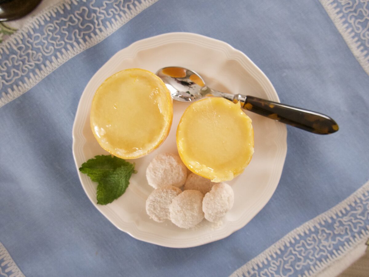 Serve this sorbet in hollowed out lemon halves for a whimsical presentation. (Victoria de la Maza)