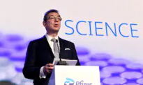 Pfizer to Ask US Regulators to Authorize Second Booster Due to Waning Effectiveness: CEO