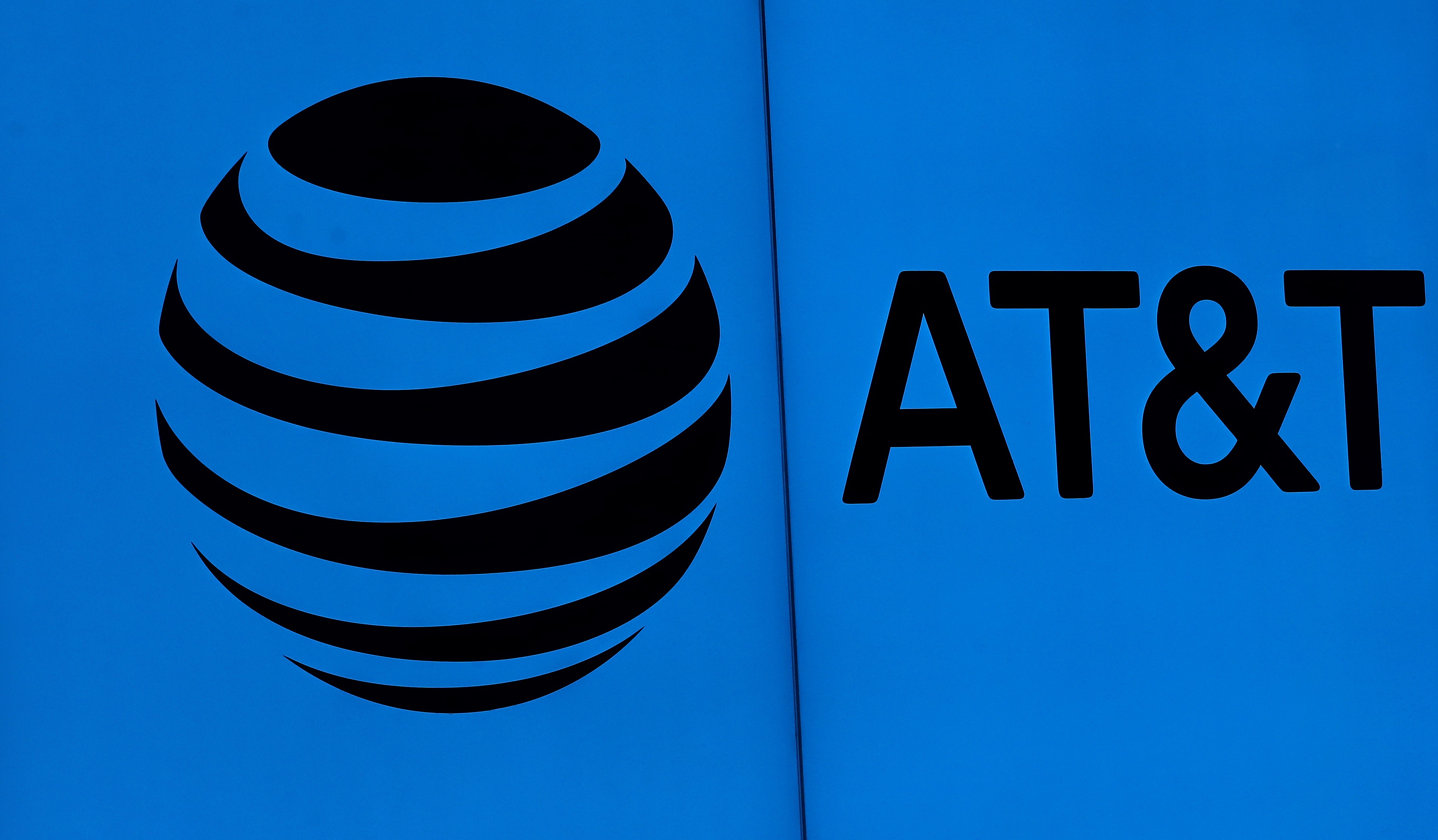 Jim Cramer Shares His Thoughts on AT&T, GoodRx and More - Vimarsana News
