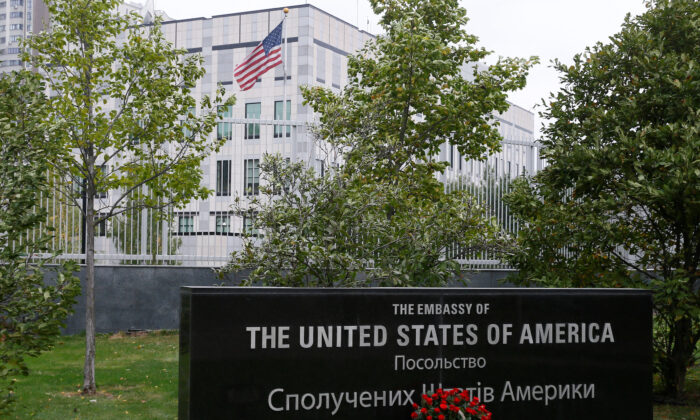 State Department Orders Family of US Embassy Personnel to Leave Kyiv, Elevates Travel Warning for Ukraine, Russia