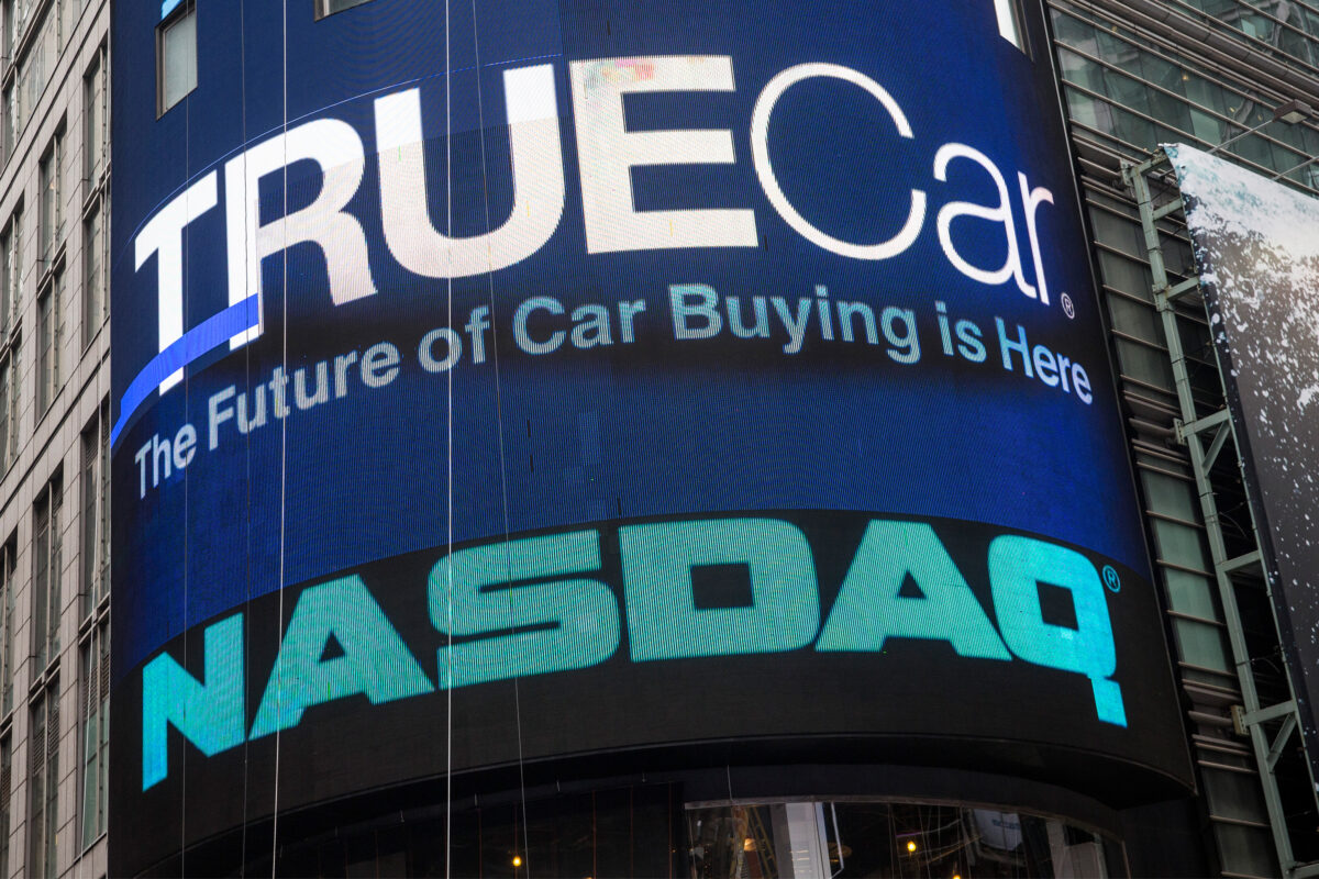 TrueCar Stock Gains as Goldman Sachs Takes Stake