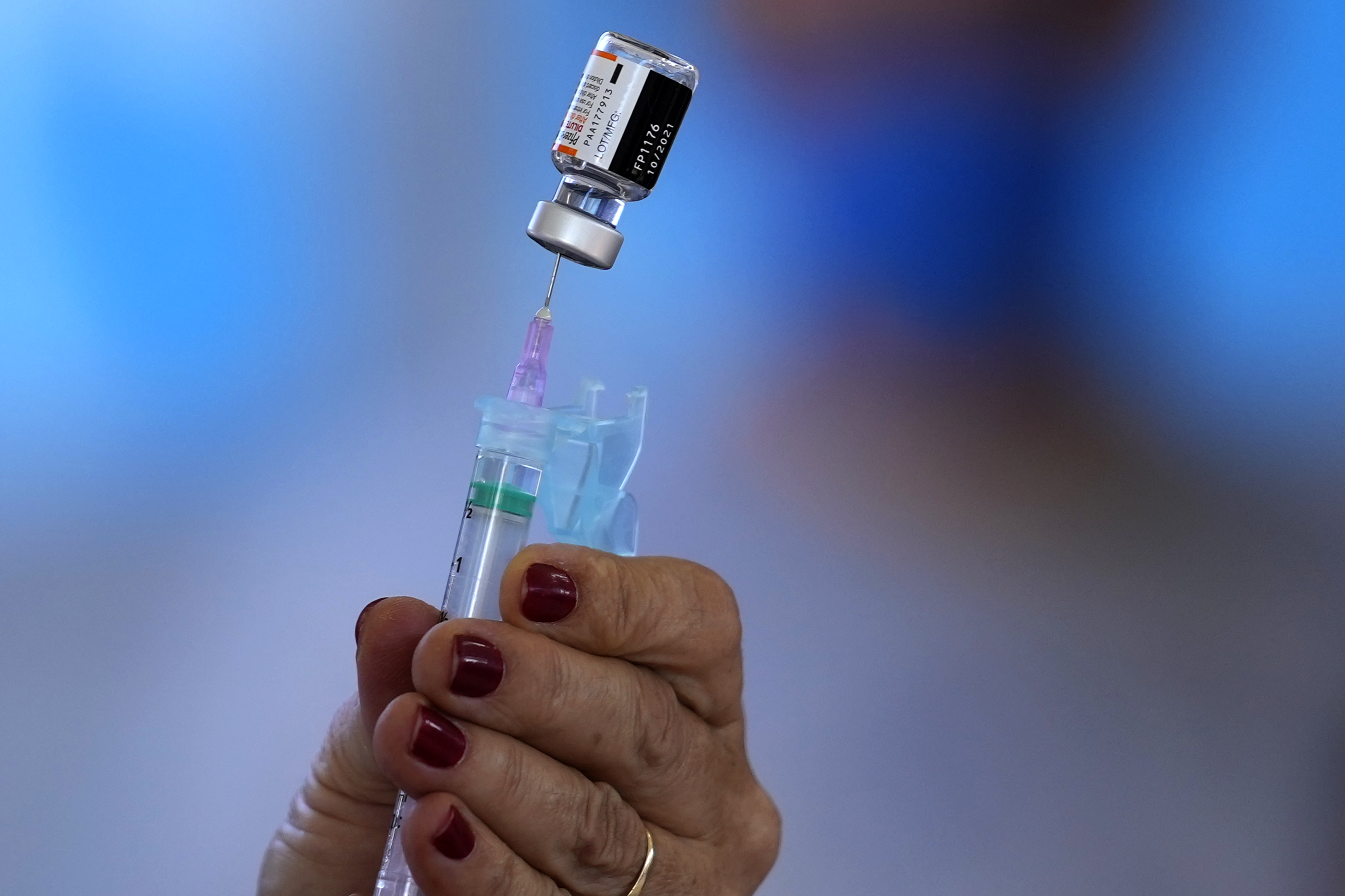 Safety Data for Simultaneously Administering COVID-19 Vaccines With Other Vaccines for Children Unavailable - Vimarsana News