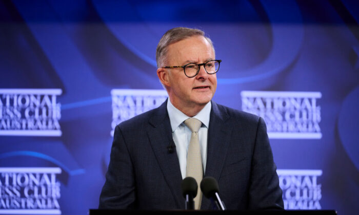 Australian Labor Party Leader Anthony Albanese speaks at the National Press Club in Canberra, Australia, on Jan. 25, 2022. (Rohan Thomson/Getty Images)