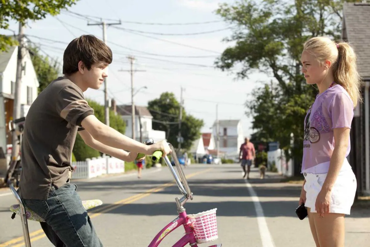 Liam James as Duncan and AnnaSophia Robb as Susanna in "The Way, Way Back." (Fox Searchlight Pictures)