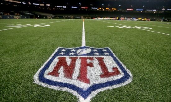 NFL Tells Teams to Hire Minority or Female Offensive Assistant Coaches for 2022 Season