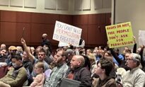 ‘Segregation’: Parents Protest Schools’ Differential Treatment of Unmasked Students in Loudoun County