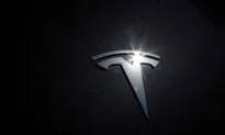 Tesla Sees Supply Chain Issues Throughout 2022 After Record Earnings