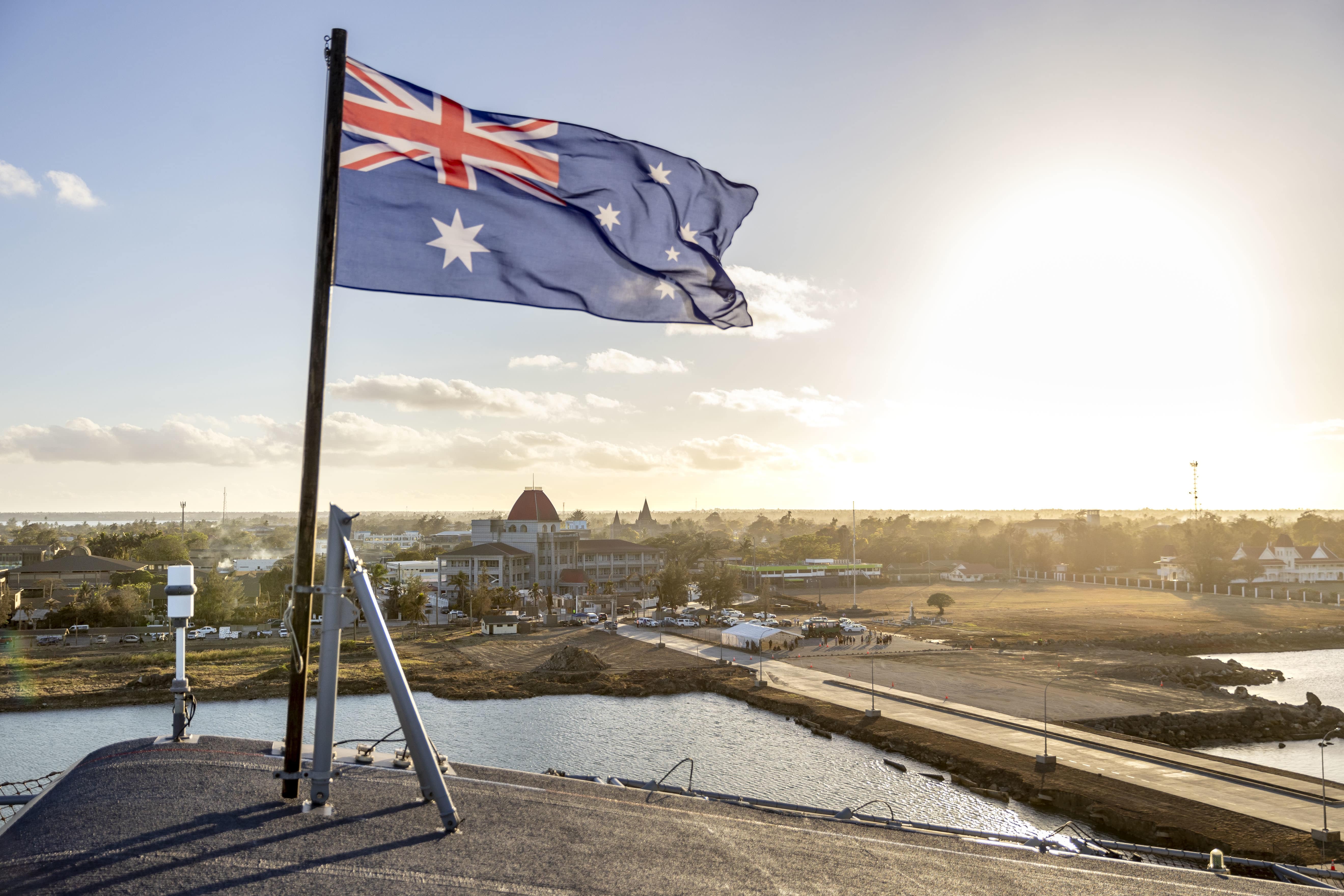 COVID-19 Infected Australian Ship Forced to Make Contactless Delivery of Much Needed Supplies to Tonga - Vimarsana News
