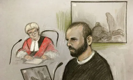 British Carer Who Suffocated Thief During Citizen’s Arrest Cleared of Manslaughter