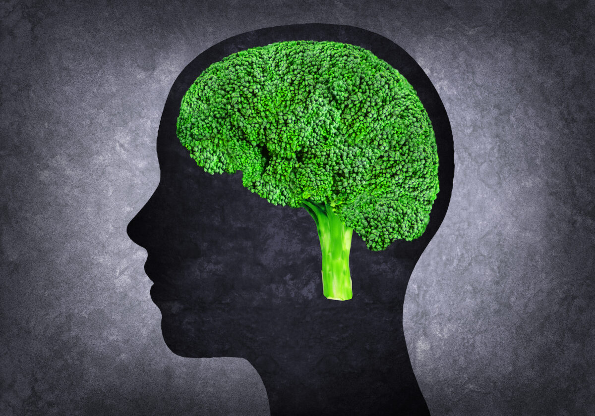 Sulforaphane, a compound in broccoli, continues to garner medicinal credentials. New research suggests it can help the brain grow new brain cells. 
(Teo Tarras/Shutterstock)