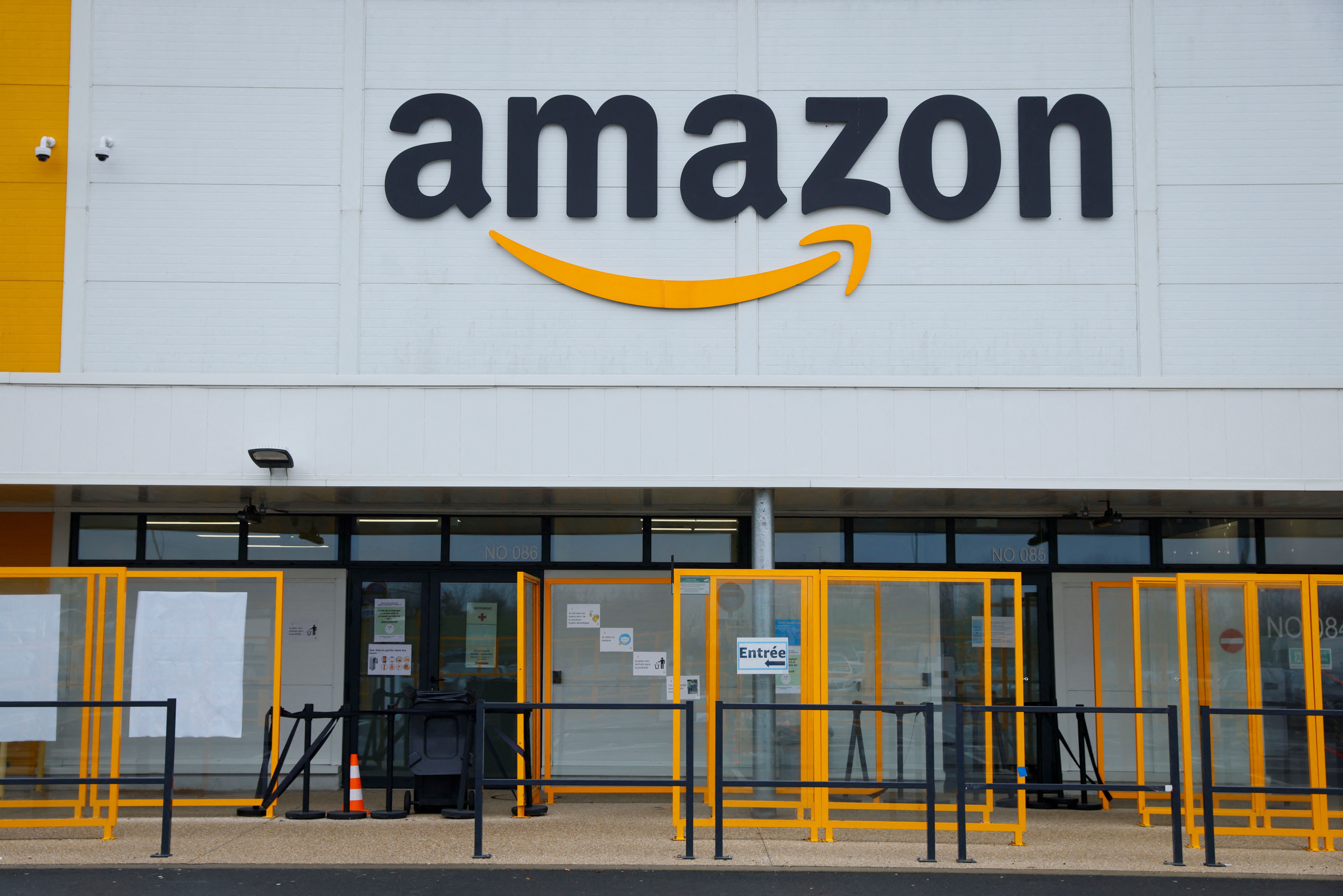 BMO Capital Cuts Amazon Price Target by 12 Percent - Vimarsana News