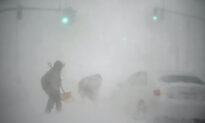 Hundreds of US Flights Canceled After Winter Storm in Northeast