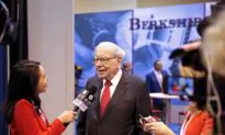 Berkshire Hathaway Profit Swells to Record, Extends Buybacks