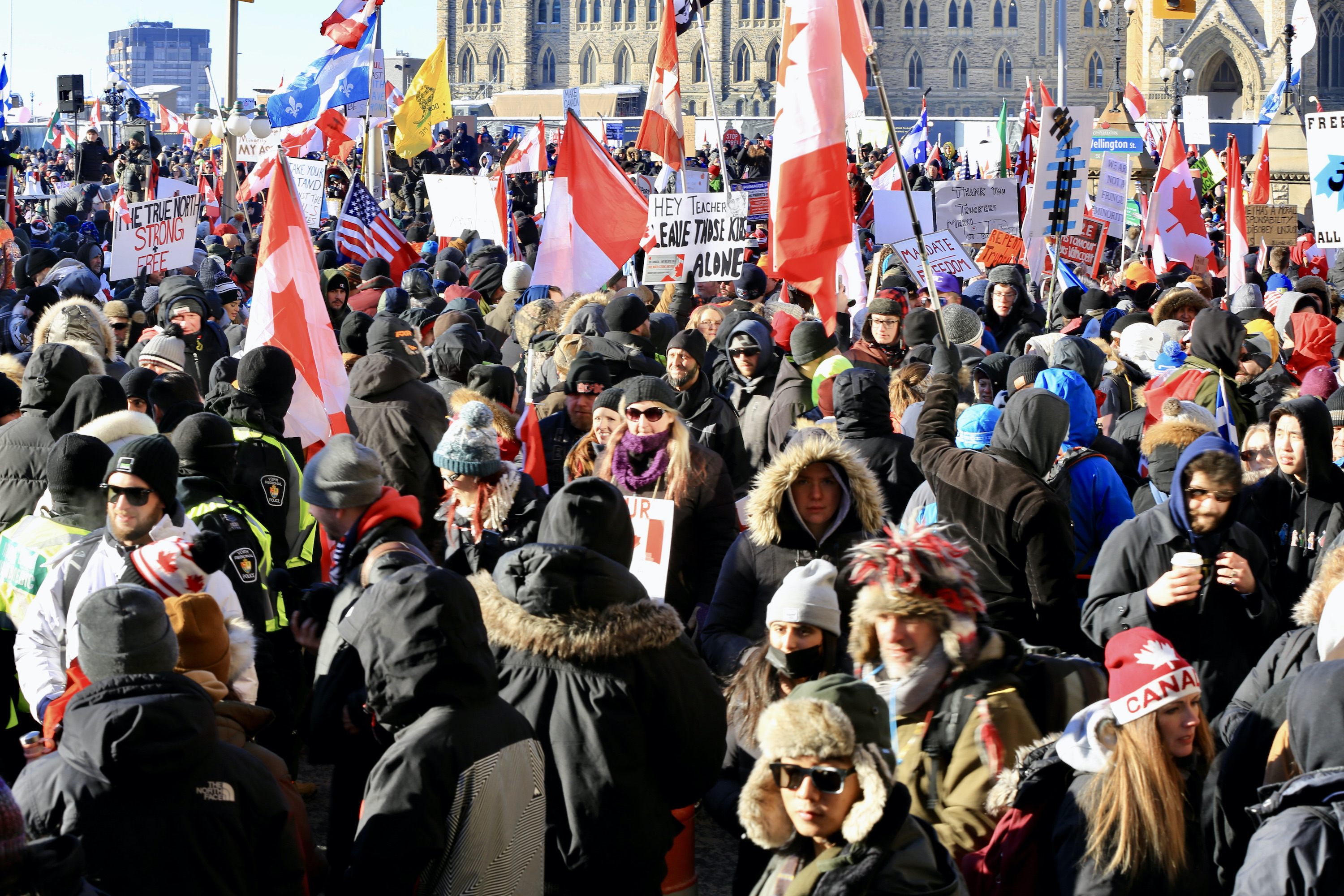 Commission Heard From More Than 9,000 Canadians About Emergencies Act Invocation - Vimarsana News