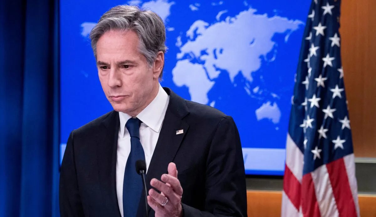 U.S. Secretary of State Antony Blinken speaks during a briefing at the State Department in Wash., on Jan. 26, 2022. (Brendan Smialowski/Reuters)