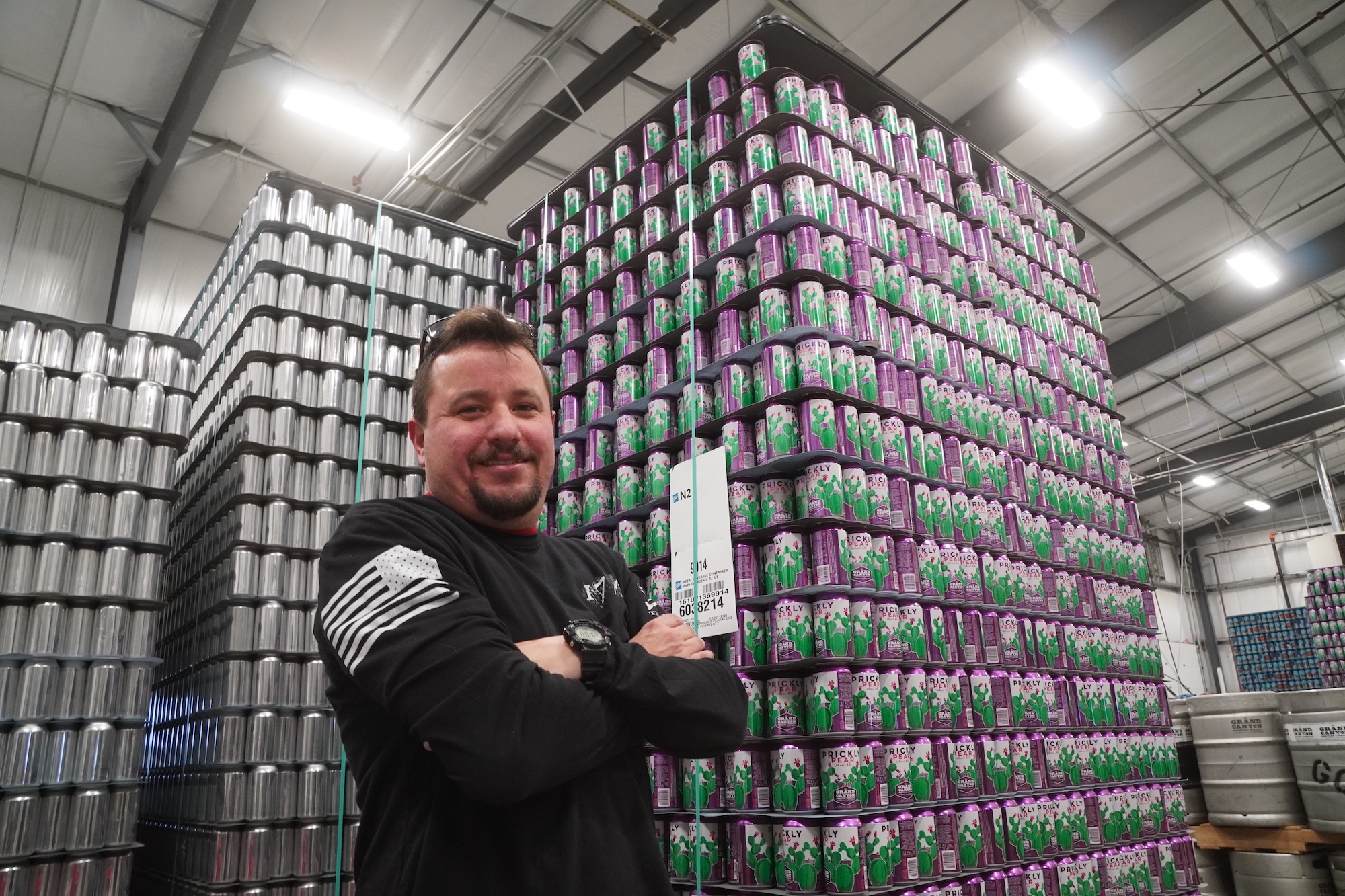 Small Craft Breweries Scramble to Adapt to Aluminum Can Shortages - Vimarsana News