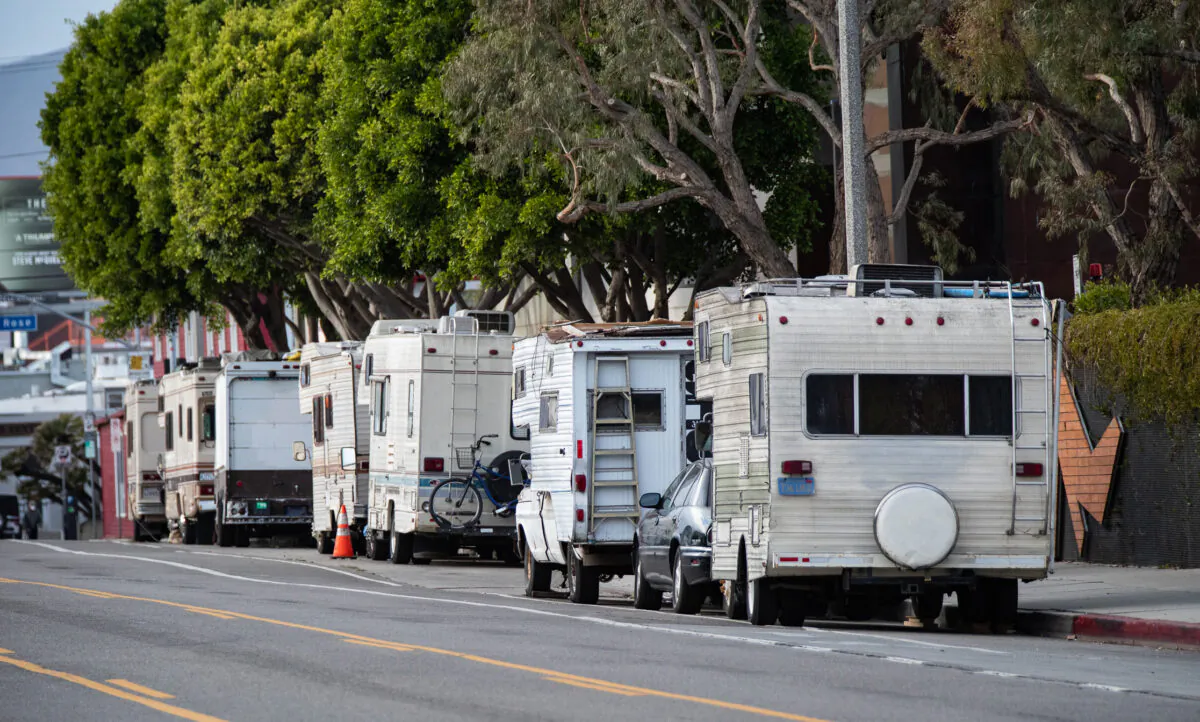 A homeless encampment in Venice Beach, Calif., on Jan. 27, 2021. (John Fredricks/The Epoch Times)