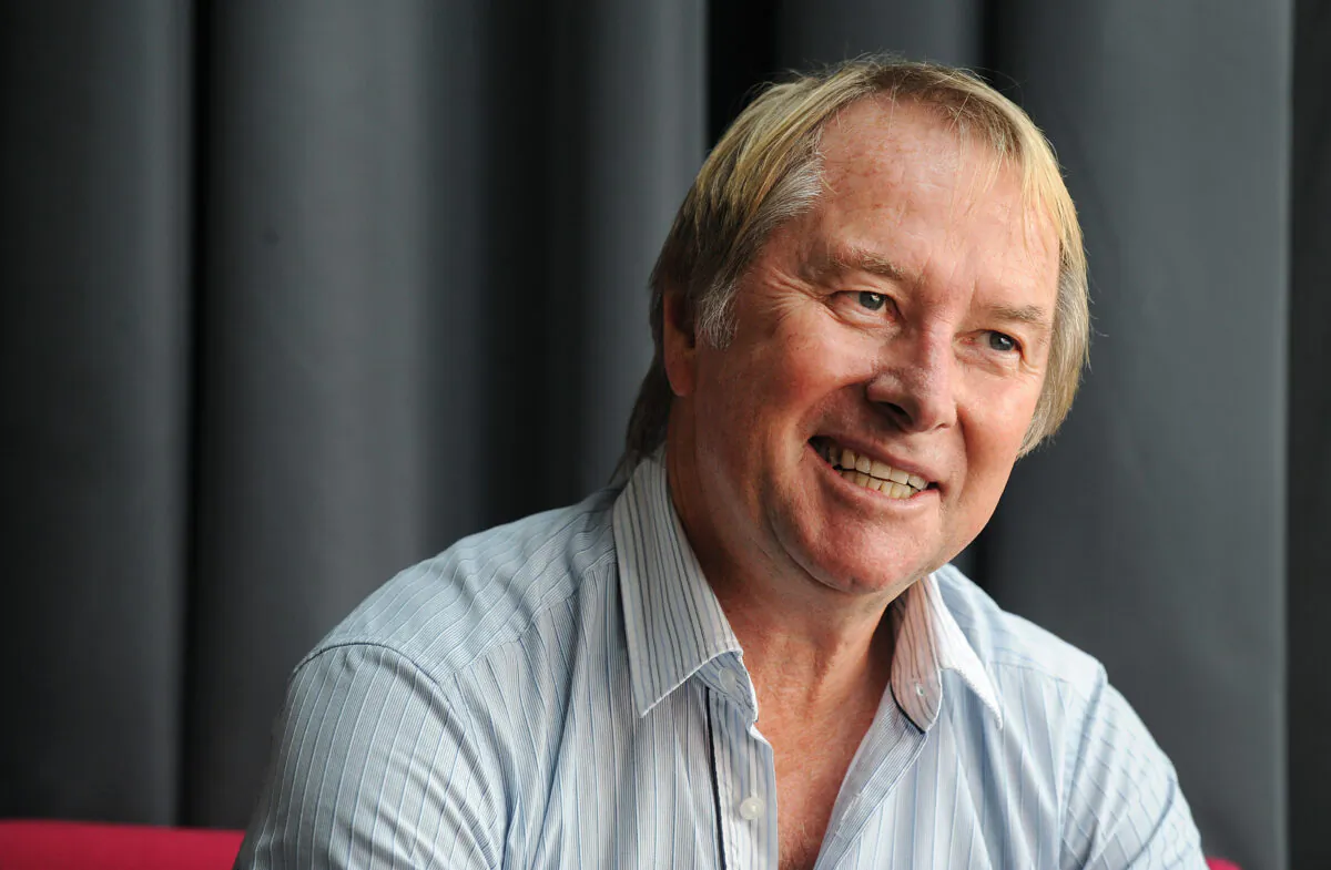Australian music promoter Glenn Wheatley in Brisbane, Thursday, March 26, 2009. One of the pioneers of the Australian music industry, Glenn Wheatley has died at the age of 74. (AAP Image/Dave Hunt)