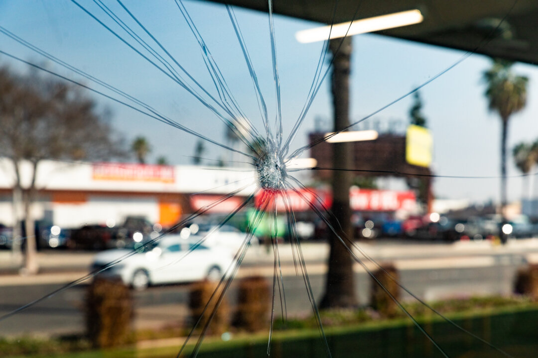 Southern California Experiences Smash-and-Grabs Throughout January