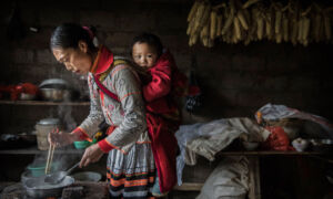 Video of Mentally-Ill Mother-of-8 Chained in Hut Sparks Outrage in China