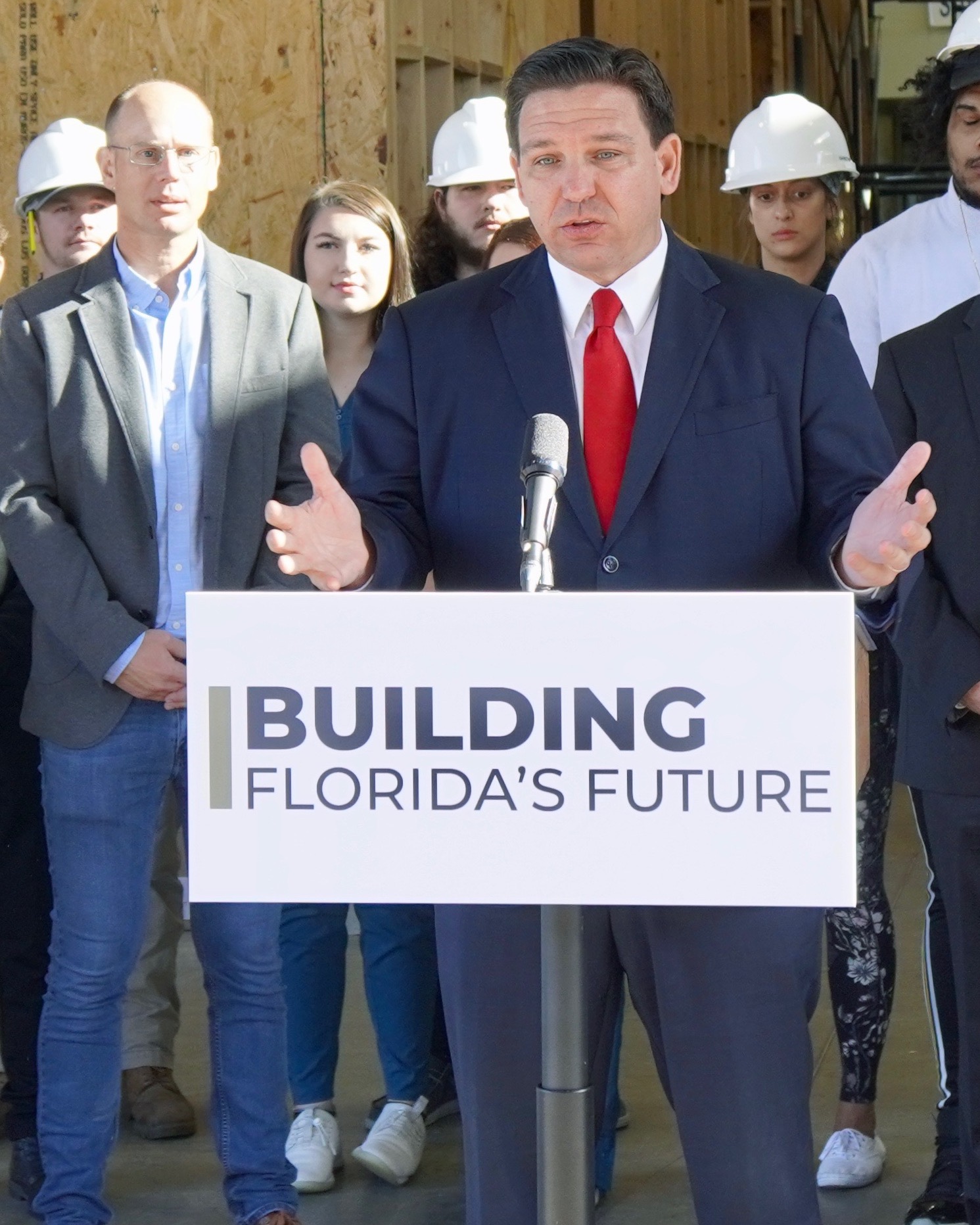 DeSantis Wants Legislation to Protect Hospitalized Patients' Rights - Vimarsana News