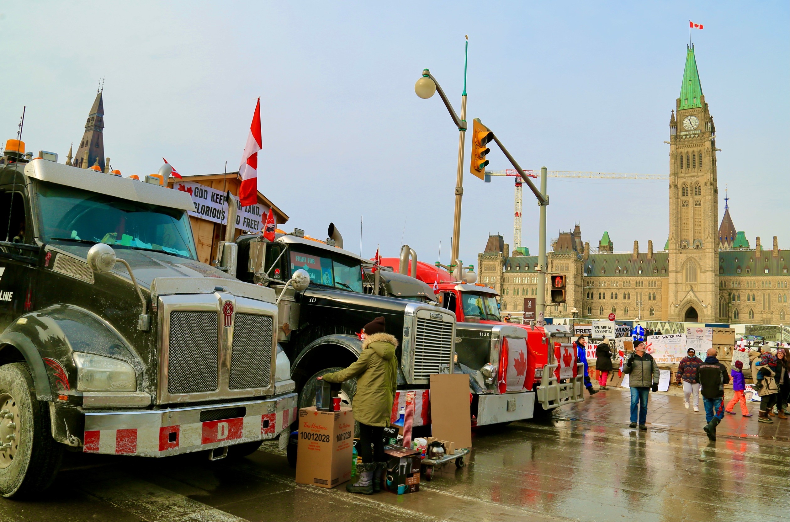 'Just Spin': Trucker Convoy Legal Team Says GoFundMe Seizure of $10 Million Unjustified - Vimarsana News