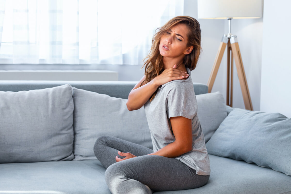 Our body communicates to us constantly, through pain, discomfort, satisfaction, and energy levels. Unfortunately, modern people find it hard to listen.(Photoroyalty/Shutterstock)