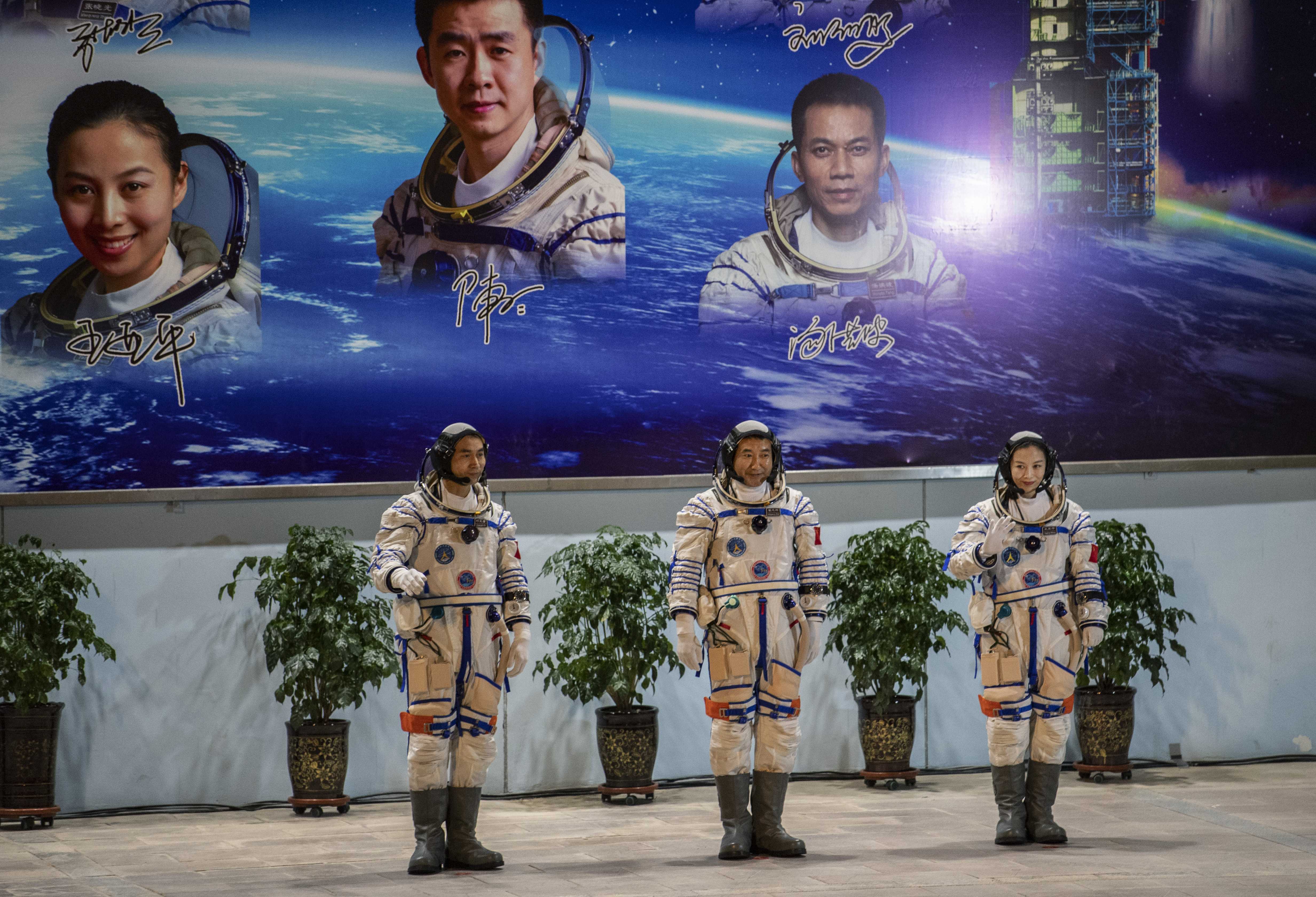 Suicide: Helping China in Space - Vimarsana News