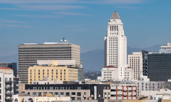 Los Angeles to Convert City-Owned Properties for Homeless Use