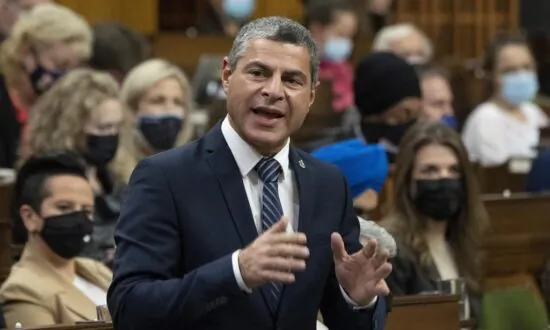 Independent MP Alain Rayes Says He’s Not Seeking Re-election