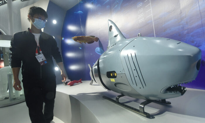 A robotic shark is seen at the Apsara Conference, a cloud computing and artificial intelligence (AI) conference, in Hangzhou, in China's eastern Zhejiang Province on Oct. 19, 2021. (STR/AFP via Getty Images）