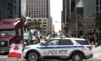 Ottawa Police Seize Fuel From Freedom Convoy Protest Site, Make More Arrests
