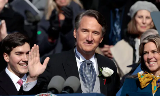 Nearly 3,500 Former Convicts Regain Right to Vote in Virginia